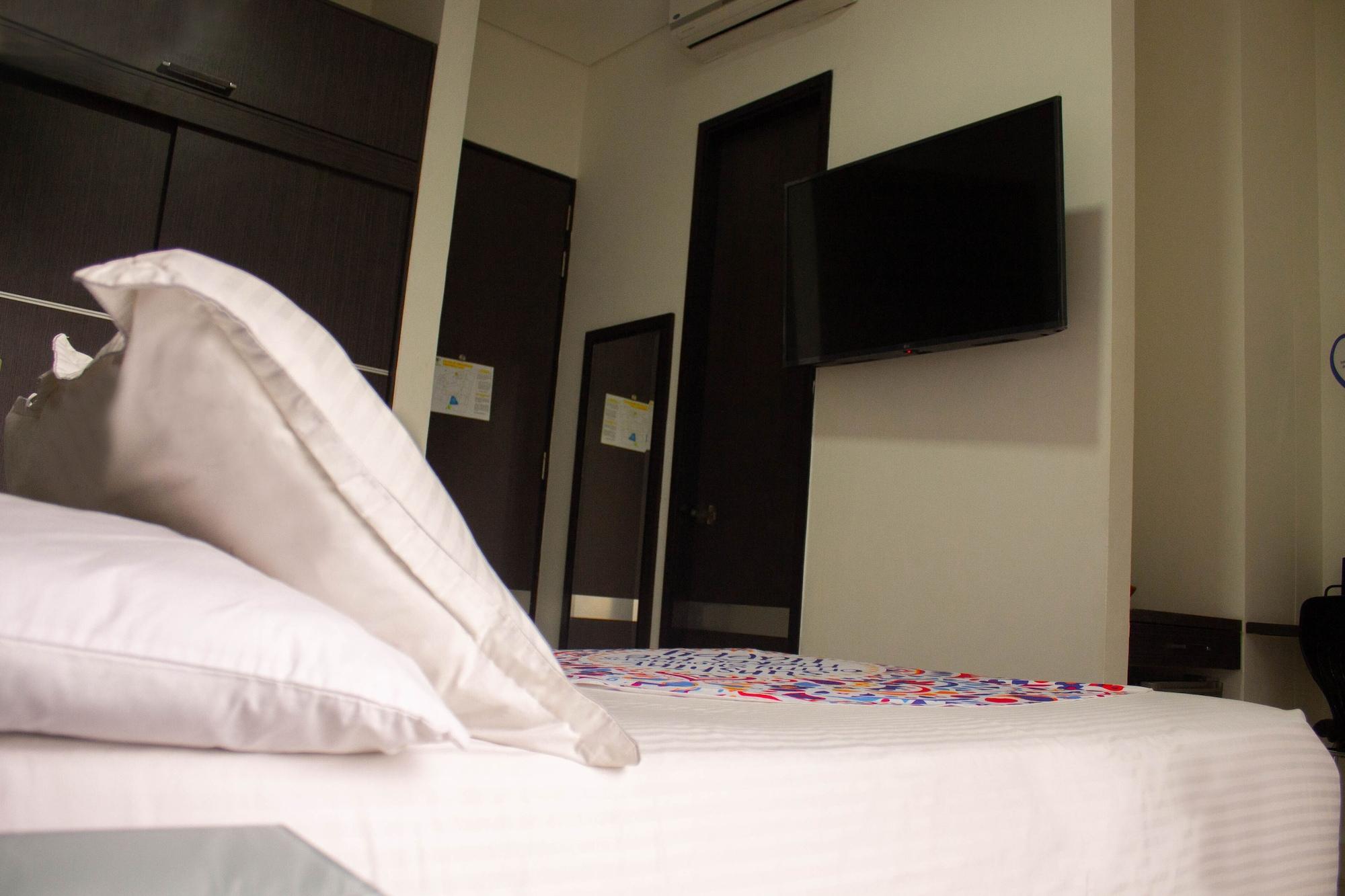 Hotel Bolivariana Plaza Medellin Luaran gambar